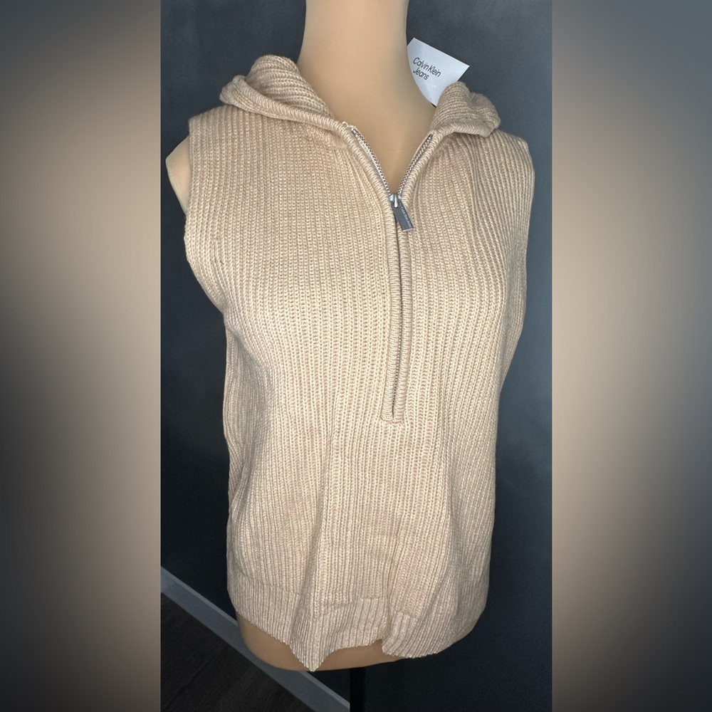 Calvin Klein Tan Hooded V-Neck Sleeveless Sweater